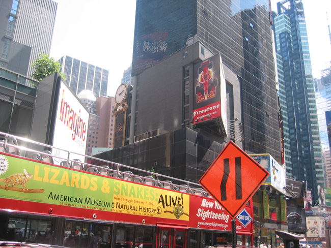 Broadway_teatry_6