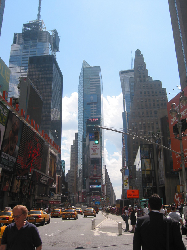 Times_Square_2