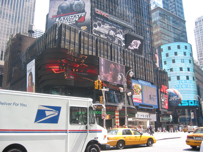 Times_Square_3