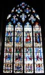 Chartres_cathedral_vitrage_1