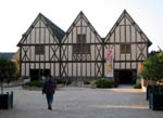 Chartres_museum_of_vitrages